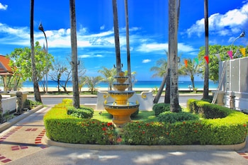 woraburi phuket resort and spa