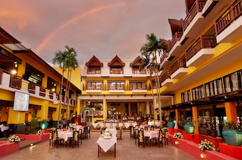 woraburi phuket resort and spa