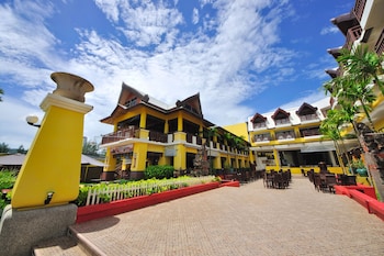 woraburi phuket resort and spa