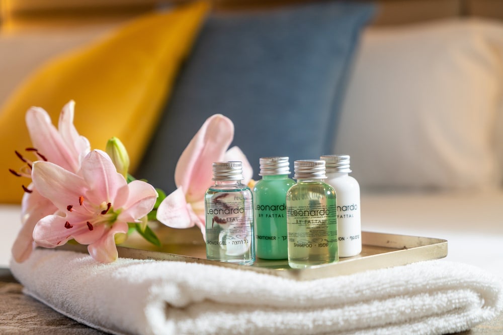 leonardo gordon beach