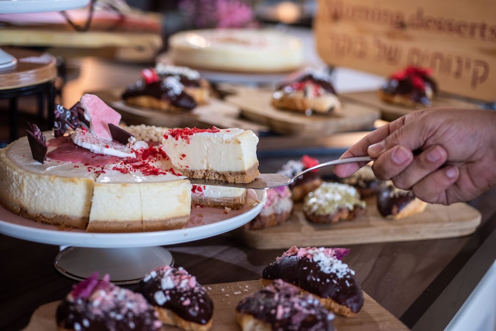 leonardo gordon beach