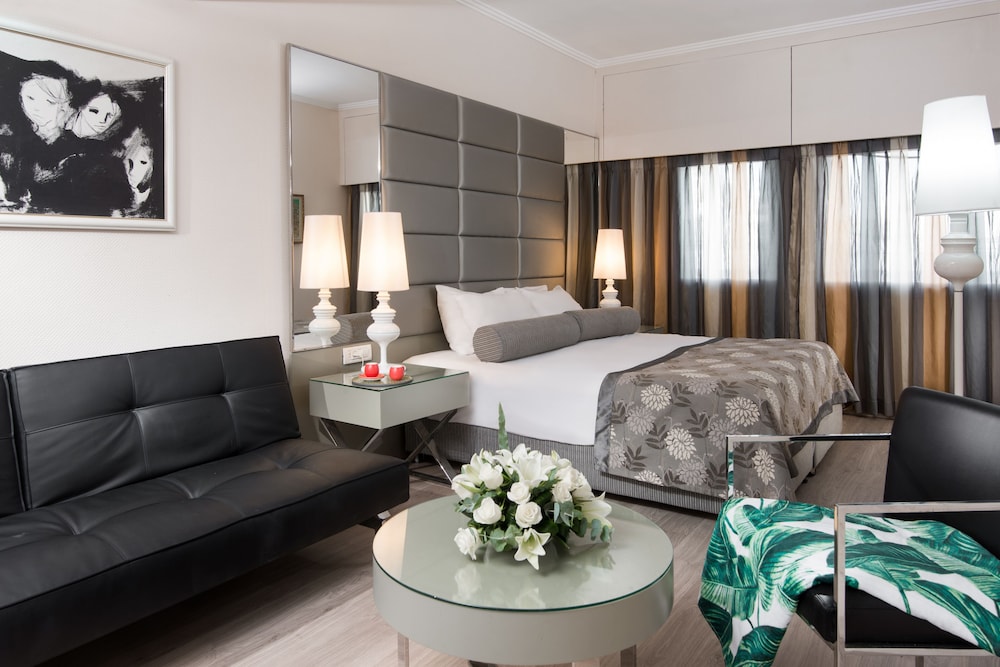 leonardo gordon beach