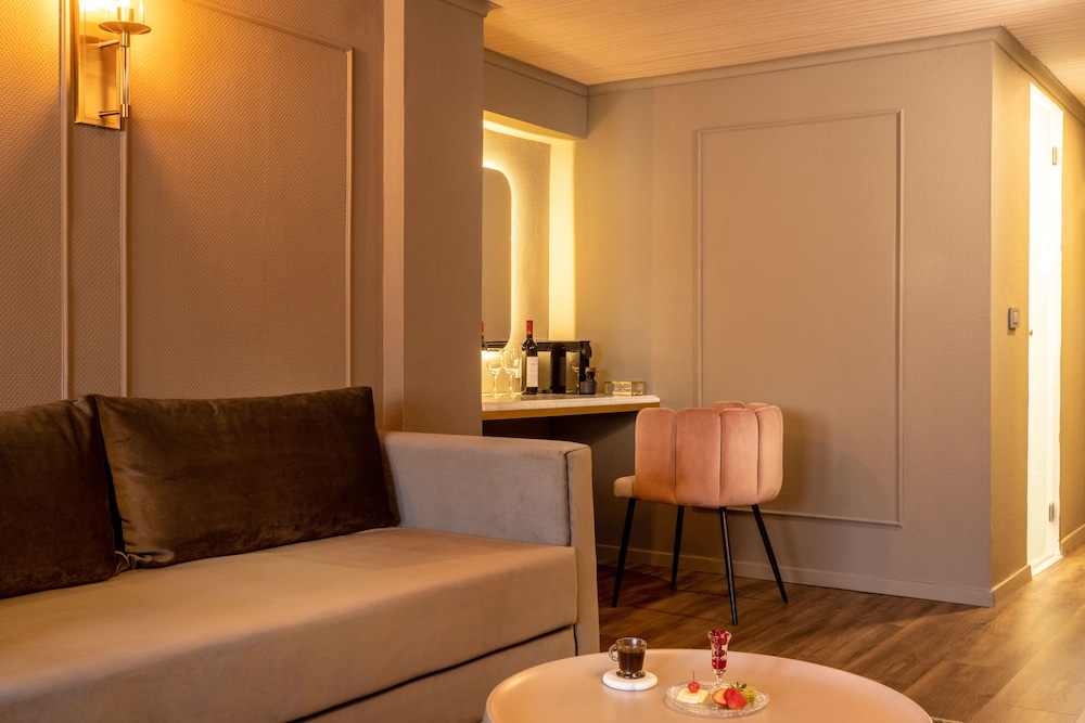 leonardo gordon beach