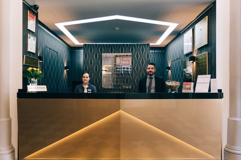 hotel museum budapest