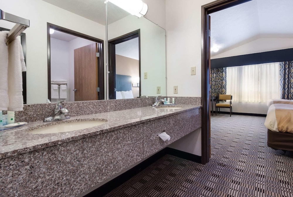 quality inn and suites