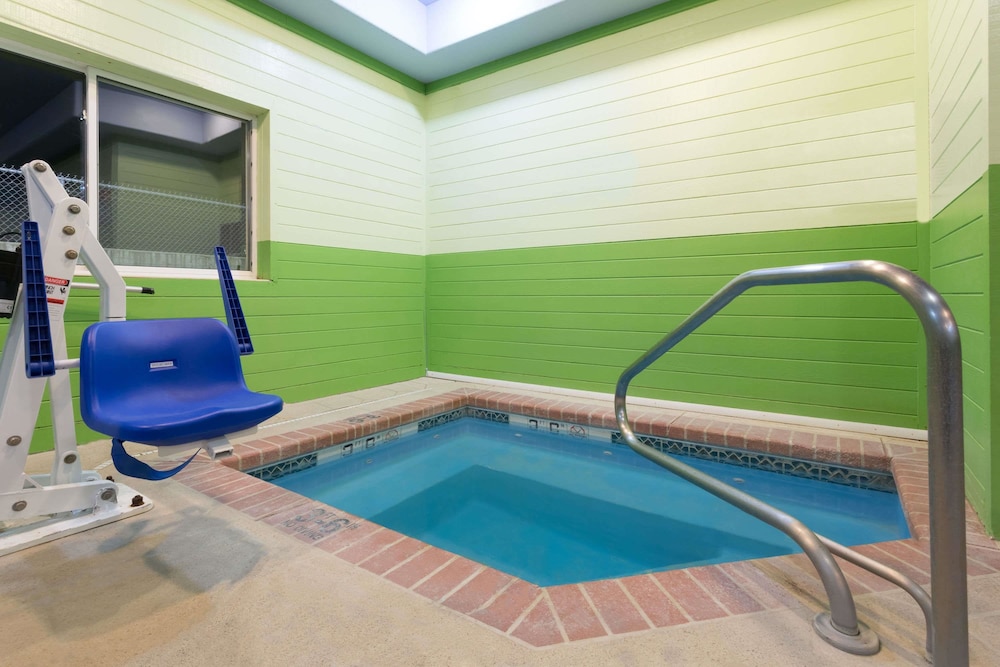 quality inn and suites