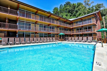Wild Bear Inn,Gatlinburg - Pigeon Forge>>Gatlinburg,3 star