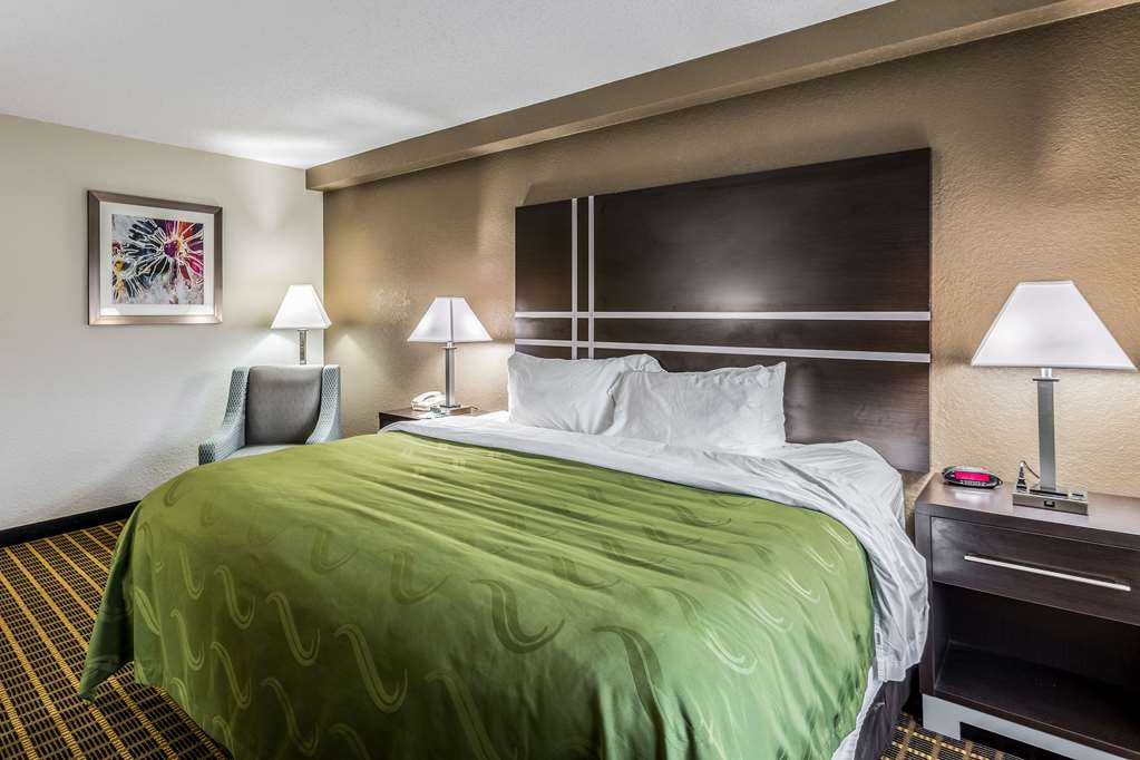 quality inn and suites el paso i 10