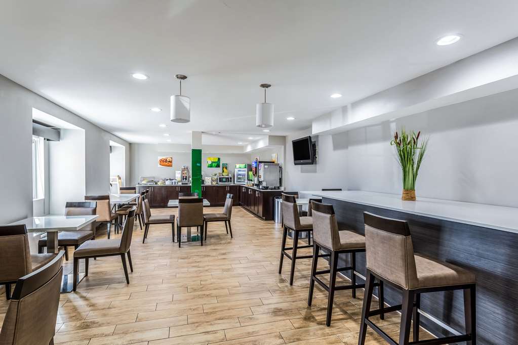 quality inn and suites el paso i 10