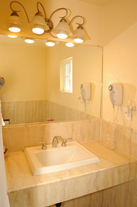 motel mediteran escondido