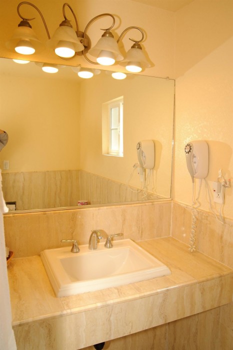 motel mediteran escondido