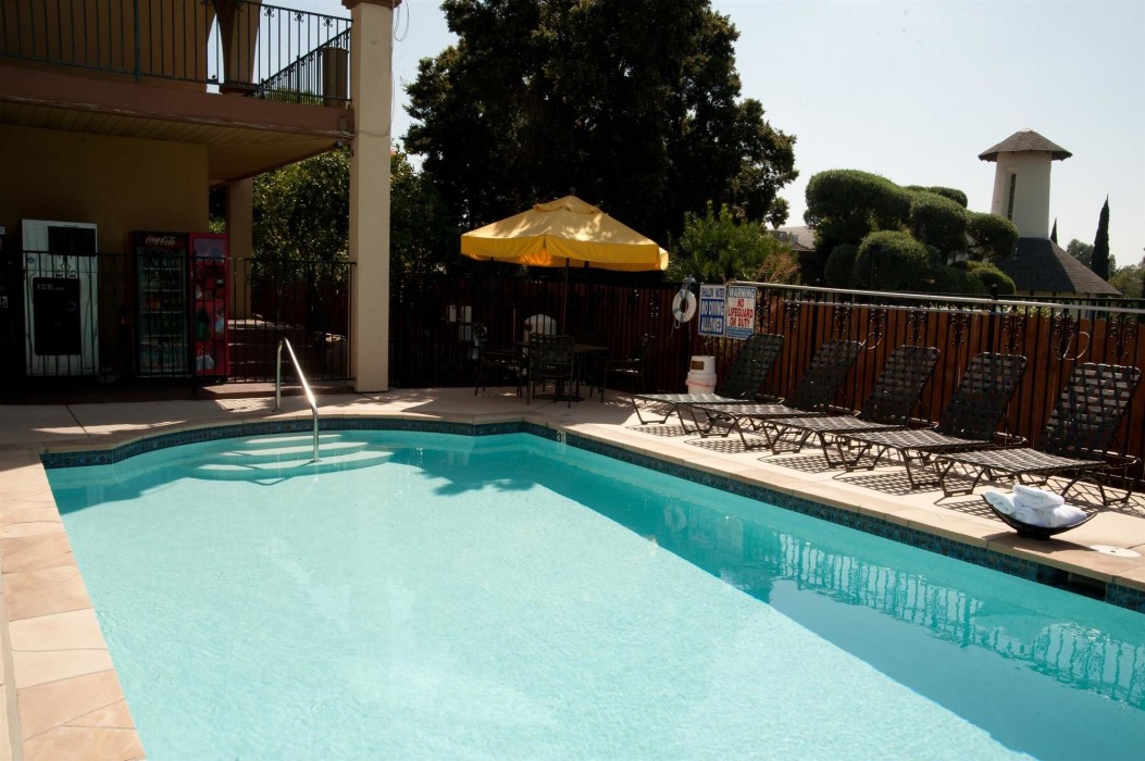 motel mediteran escondido