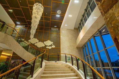 zhangjiajie huatian hotel