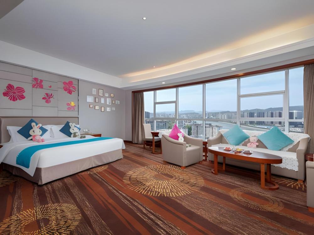 zhangjiajie huatian hotel