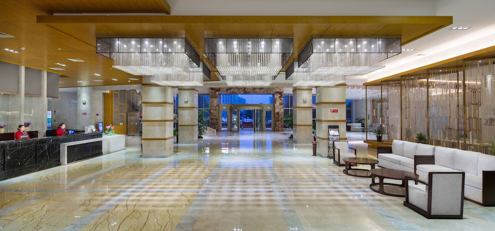 zhangjiajie huatian hotel