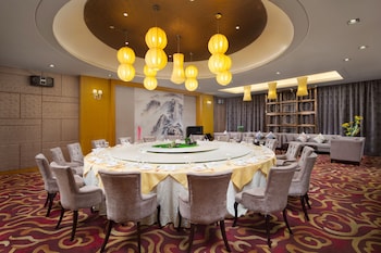 zhangjiajie huatian hotel