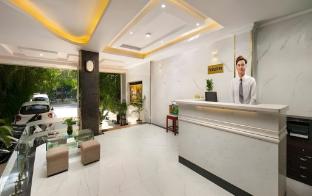 nhan hoa hotel