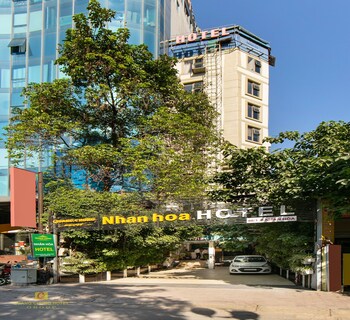 nhan hoa hotel