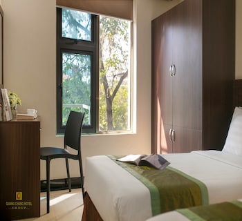 nhan hoa hotel