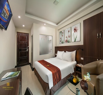 nhan hoa hotel