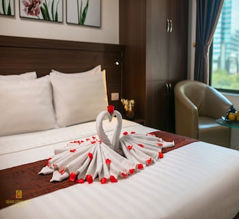 nhan hoa hotel