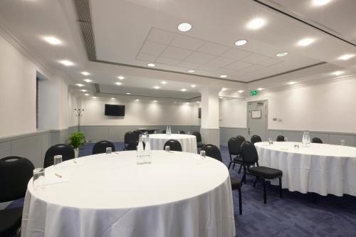 stamford bridge hotel london
