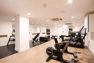 millennium hotel and conference centre gloucester london