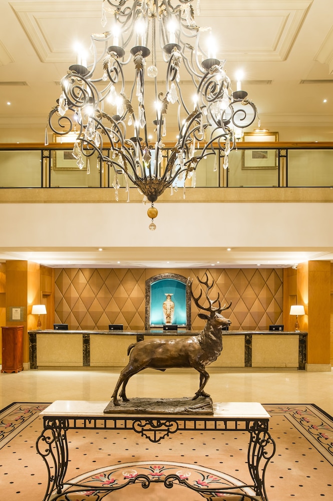 millennium hotel and conference centre gloucester london