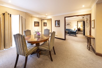 millennium hotel and conference centre gloucester london