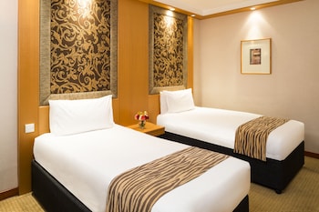 millennium hotel and conference centre gloucester london