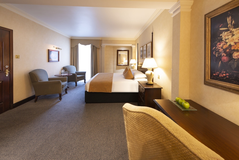 millennium hotel and conference centre gloucester london