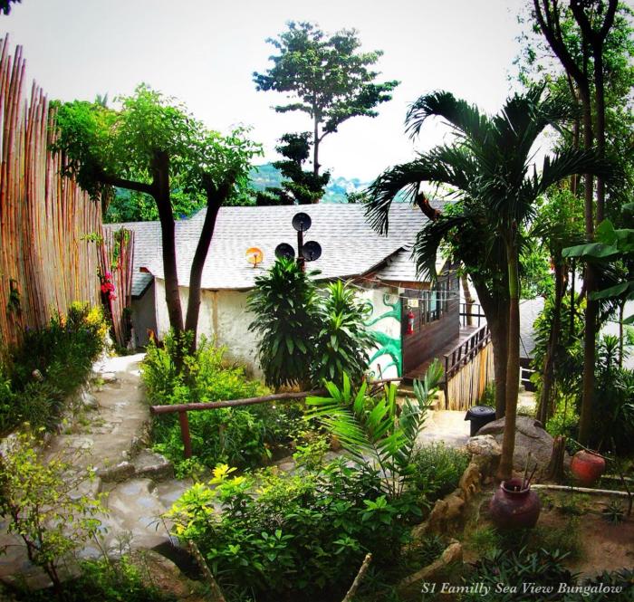 taa toh sea view resort