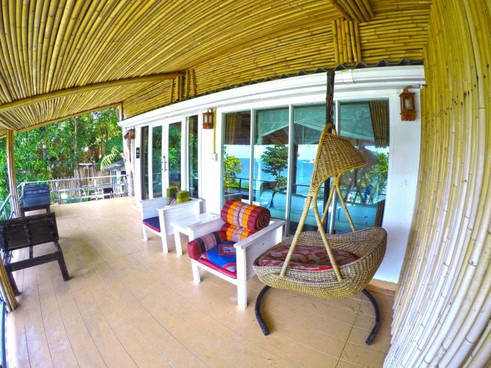 taa toh sea view resort