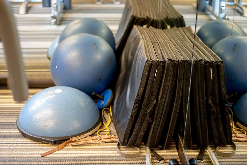 sonesta simply suites pittsburgh airport