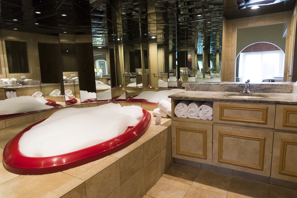 paradise stream resort adults only