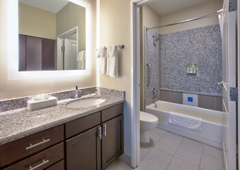 Staybridge Suites Plano - Richardson Area By Ihg,Dallas County>>Dallas,3 star