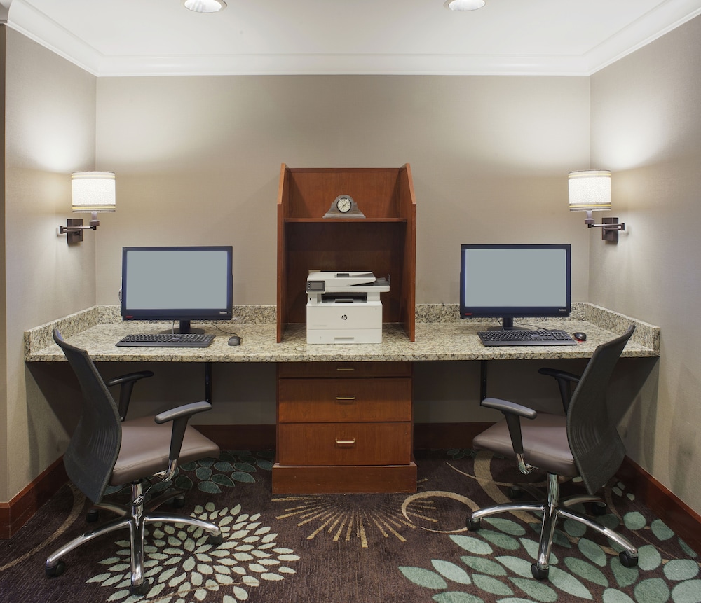 staybridge suites fayetteville univ of arkansas by ihg