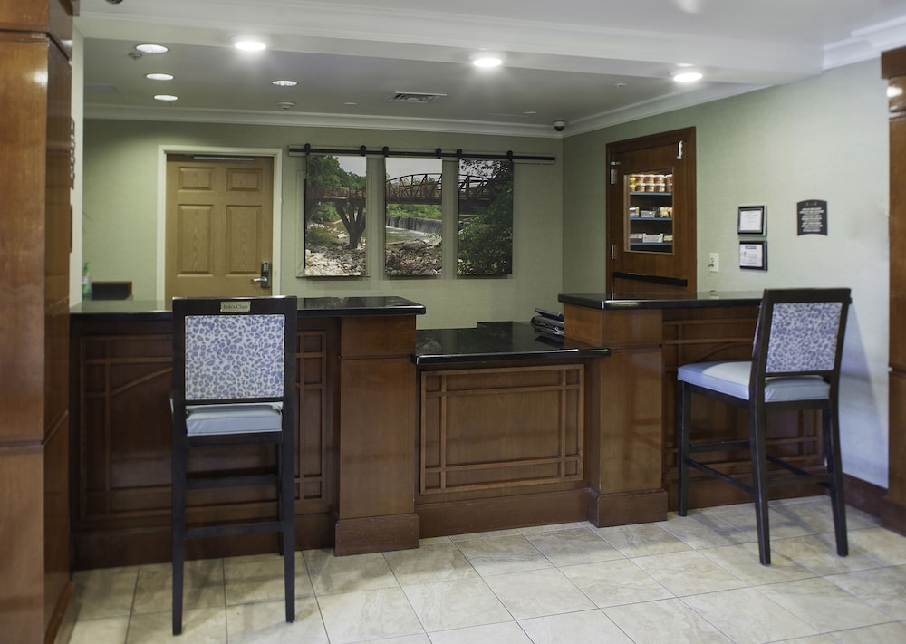 staybridge suites fayetteville univ of arkansas by ihg