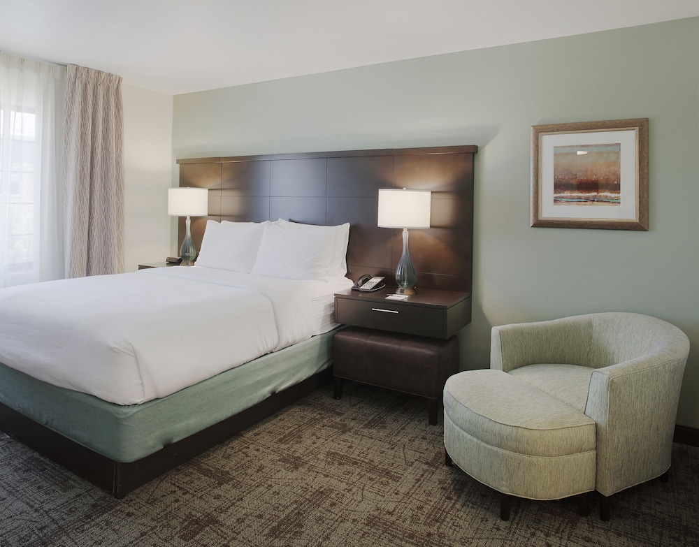 staybridge suites fayetteville univ of arkansas by ihg