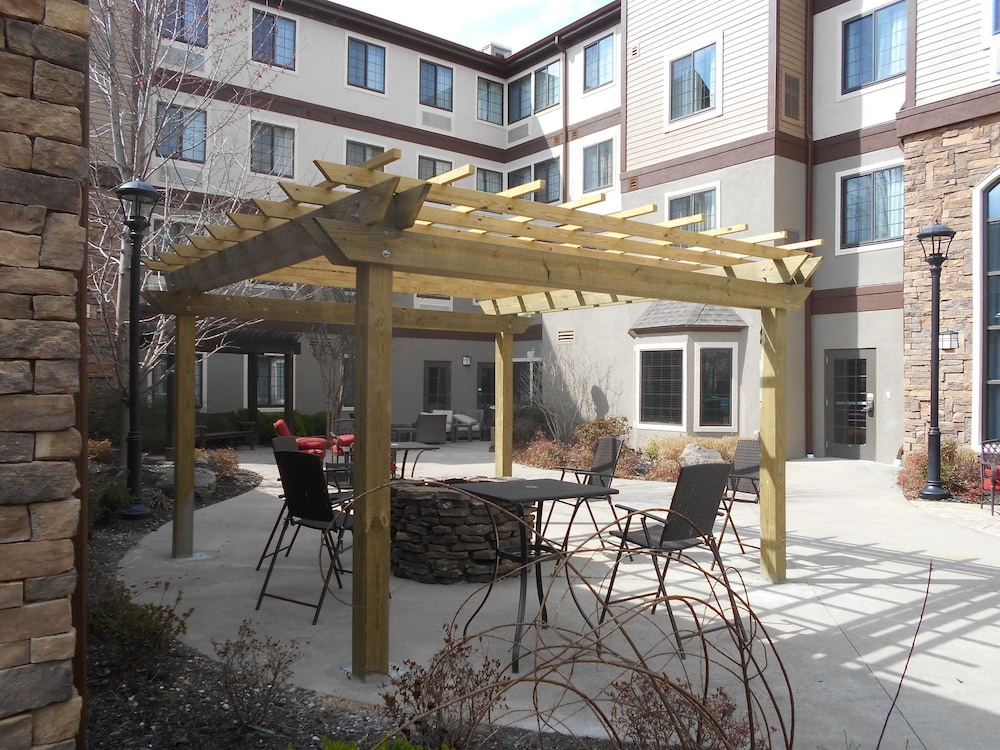 staybridge suites fayetteville univ of arkansas by ihg