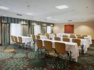 staybridge suites fayetteville univ of arkansas by ihg