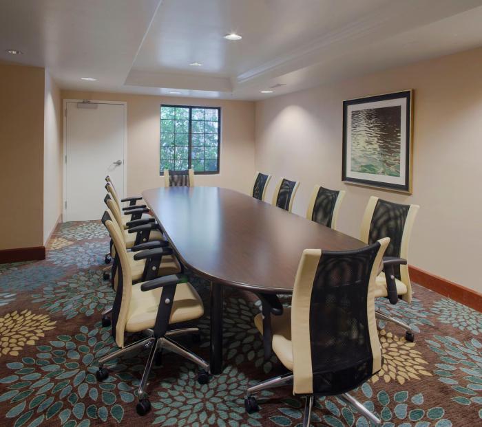 staybridge suites fayetteville univ of arkansas by ihg