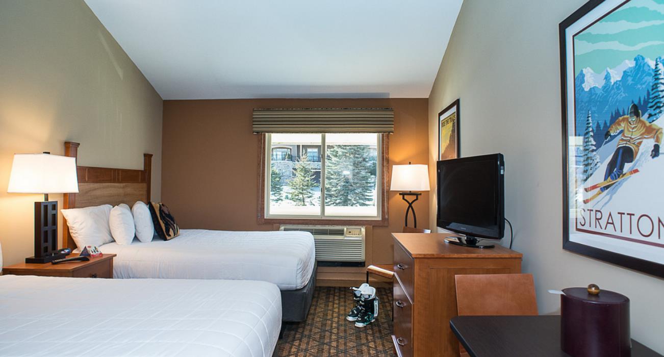 the black bear lodge at stratton mountain resort