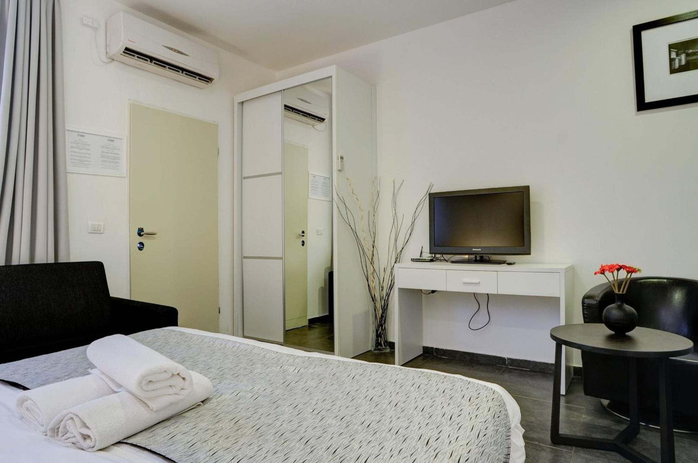 geula suites