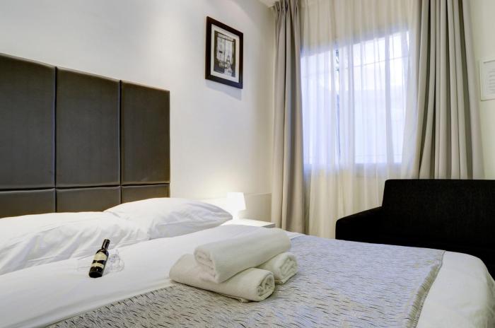 geula suites