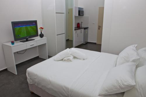 geula suites