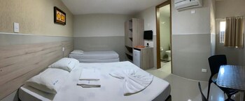 hotel uzi praia