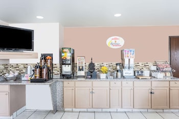 super 8 by wyndham el dorado