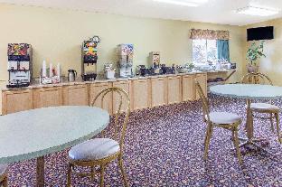 super 8 by wyndham escanaba