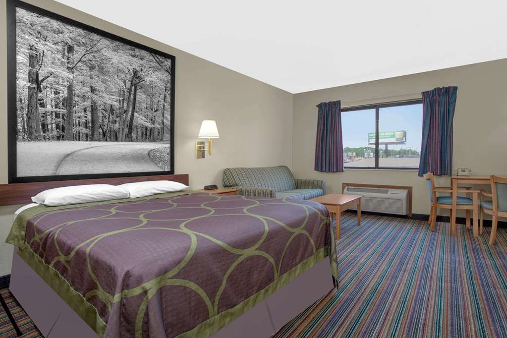 super 8 by wyndham evansville east